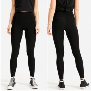 Everlane ReNew Black Perform Leggings High Waist Size Medium